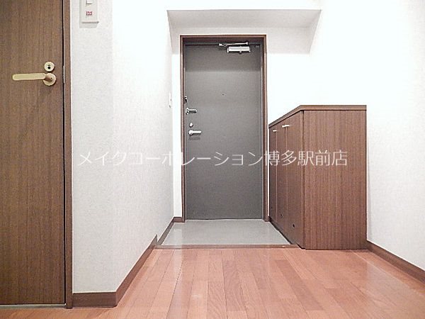 ベリーテ 玄関