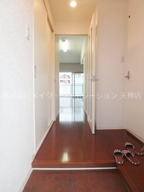 ＦＫＭ白金 玄関