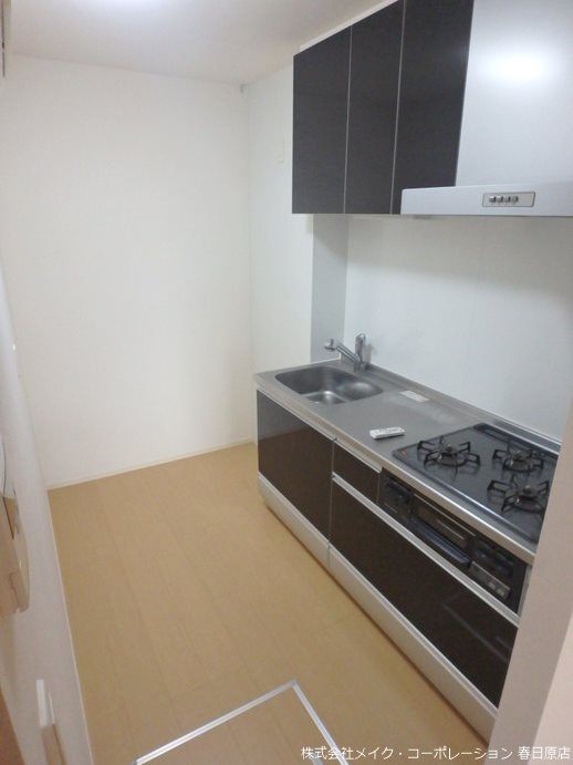 写真は同型タイプ D-room空港南 キッチン