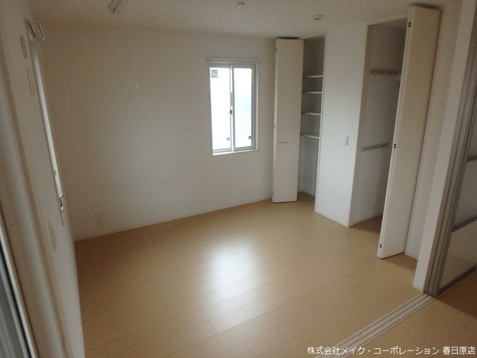 写真は同型タイプ D-room空港南 ベッドルーム