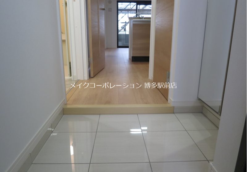 Y・M FLAT 玄関