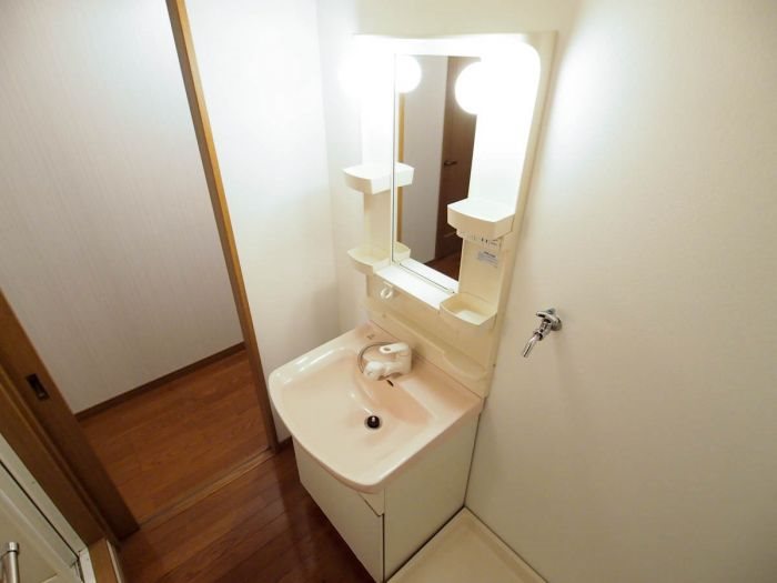 写真は同型タイプ サンコーポ曰佐 その他3