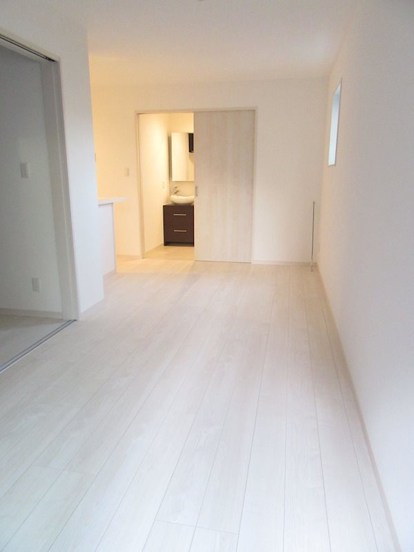 SunMark次郎丸 リビング