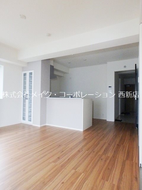 アンブル橋本【2号】 リビング