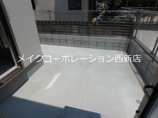 オズスクエア次郎丸 ベランダ