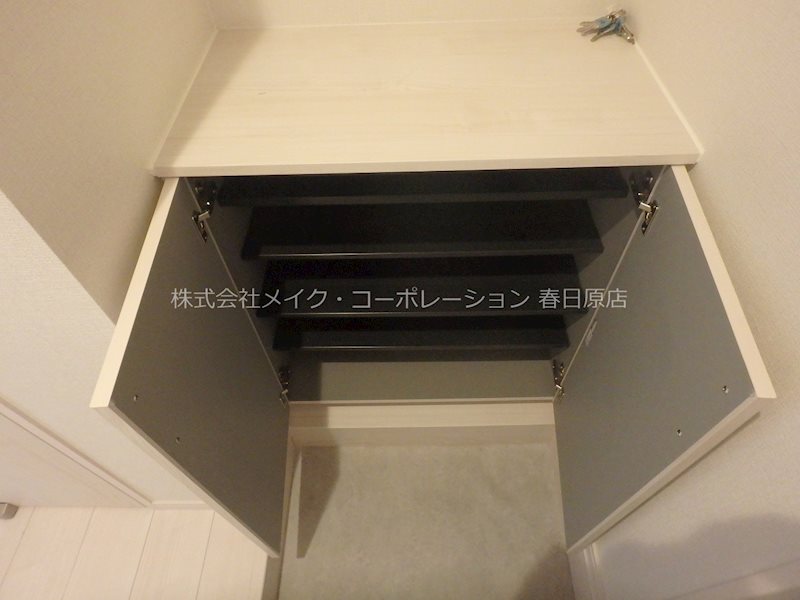 Clartvilla博多南 玄関