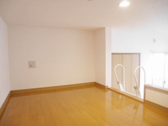 ベッドルーム コンフォートベネフィス次郎丸駅前2 ベッドルーム