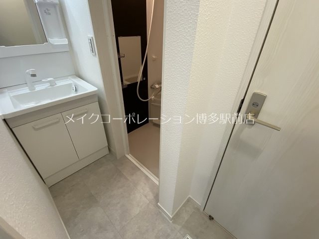 洗面所 クワトロ・ヴィラ竹下 その他16