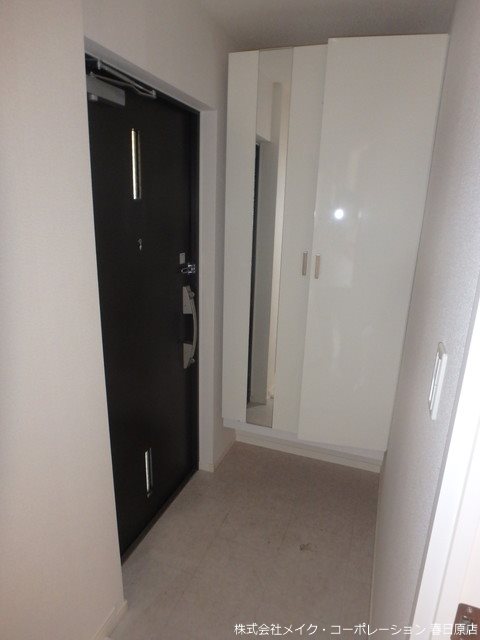 レイクタウン上大利 玄関
