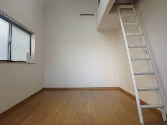 リビング パークコート大博通り リビング