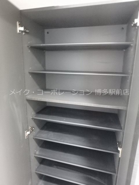 サンラルーチェ博多南 玄関