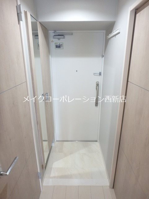 インプルーブ西新 玄関