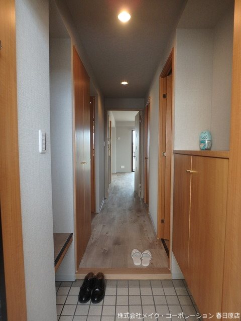 玄関 O2 玄関