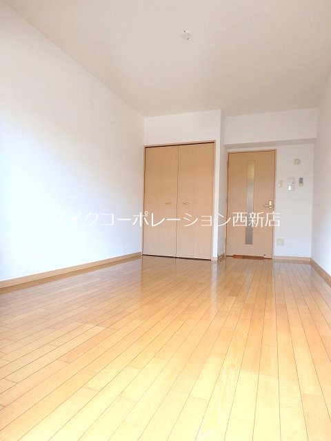 クウィーンズ昭代 ベッドルーム