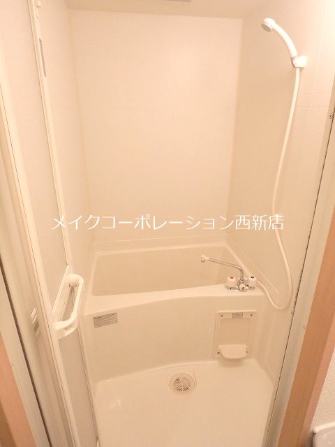 クウィーンズ昭代 風呂画像