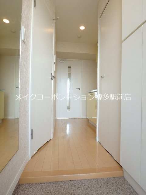 サヴォイエリート 玄関