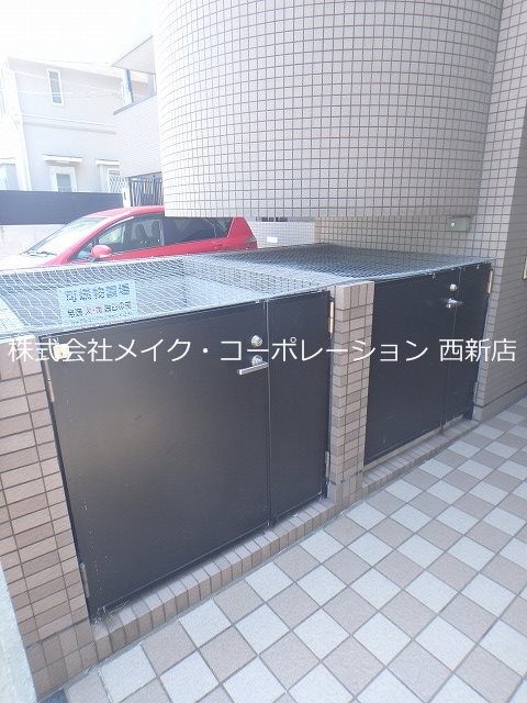 他共有部分 モンレーヴ西新 その他外観3