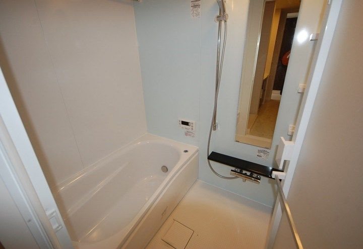 スパシオ・コモド平尾 風呂画像