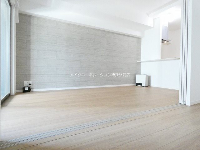 ※入居中の為別部屋写真使用現状優先 Liaison博多駅東 その他3