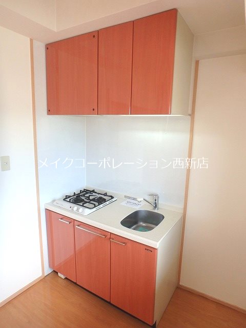 セイスピノス キッチン