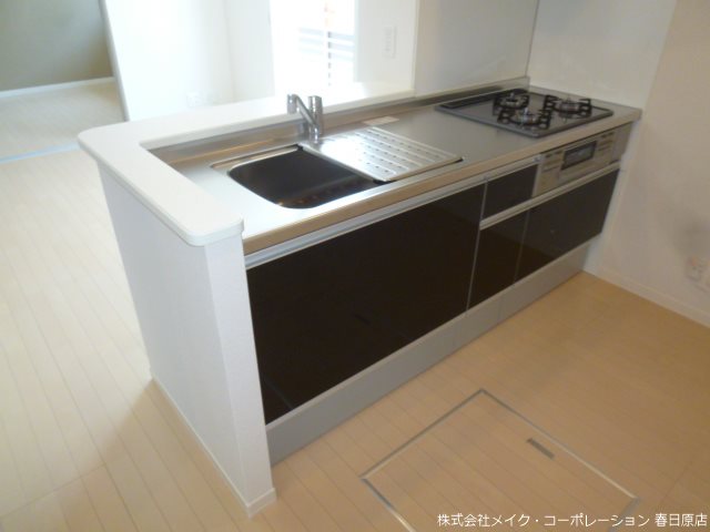 写真は同型タイプ ディアコート・ヴィラ キッチン