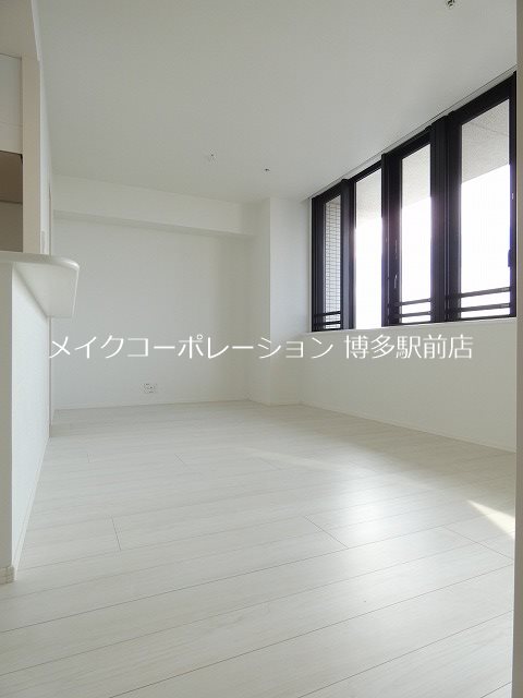 エンクレストベイサイド通り リビング