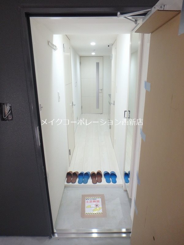 ヴィッラ アプリーレ西新南【Dタイプ】 玄関