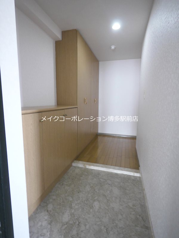 玄関 ベルメゾン赤坂フォレスト 玄関