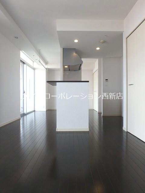 ラクレイス西新レジデンシャルタワー その他10