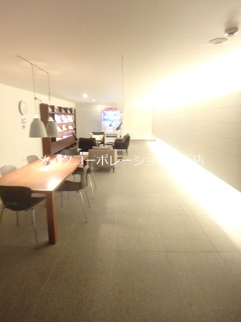 ラクレイス西新レジデンシャルタワー その他外観4