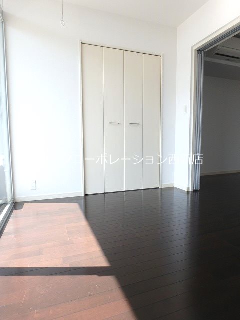 ラクレイス西新レジデンシャルタワー ベッドルーム