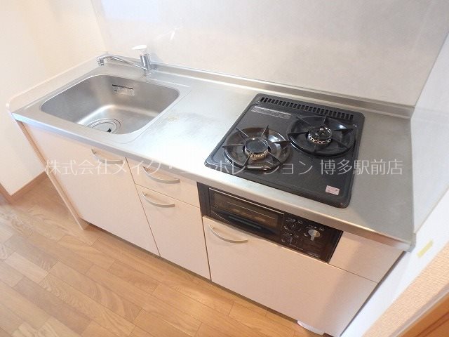 ピュアドームブライトン博多 キッチン