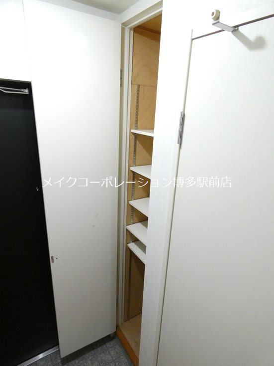 玄関 エンクレスト博多 その他11