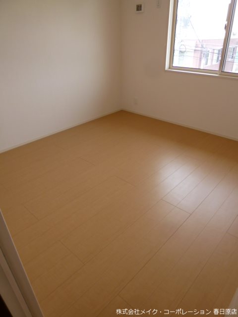 ロイヤルコート空港南 ベッドルーム