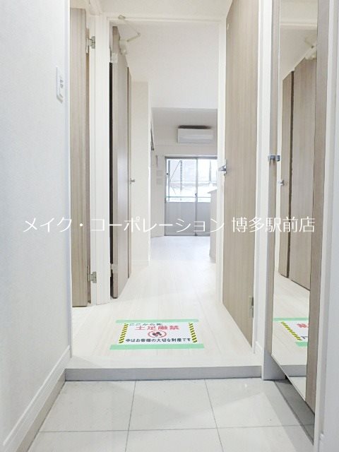 ネストピア東比恵駅前Ⅱ 玄関
