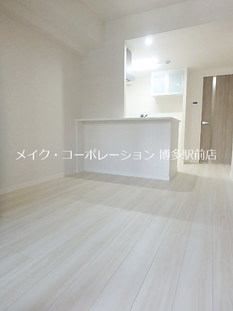 ネストピア東比恵駅前Ⅱ リビング