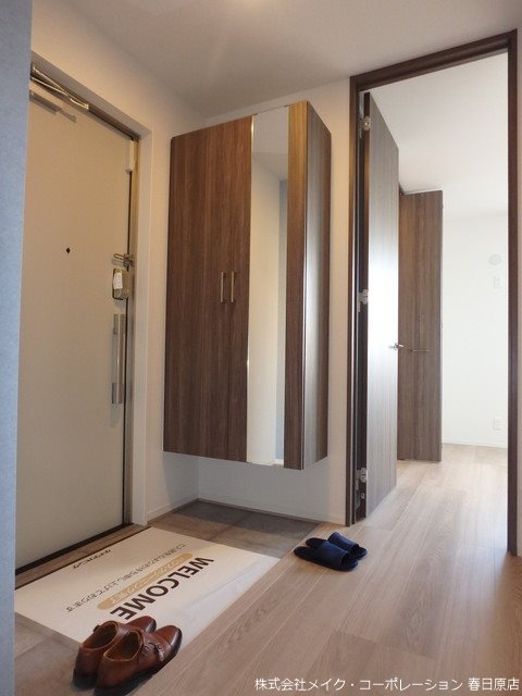 クリエイーストⅡ 玄関