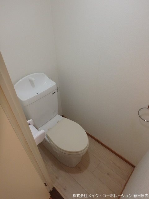 写真は同型タイプ ロイヤルハイツ春日 その他2