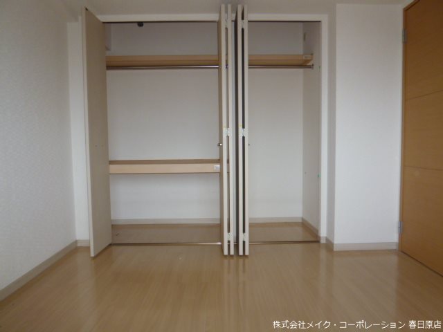 写真は同型タイプ メルベーユ・大野城 ベッドルーム
