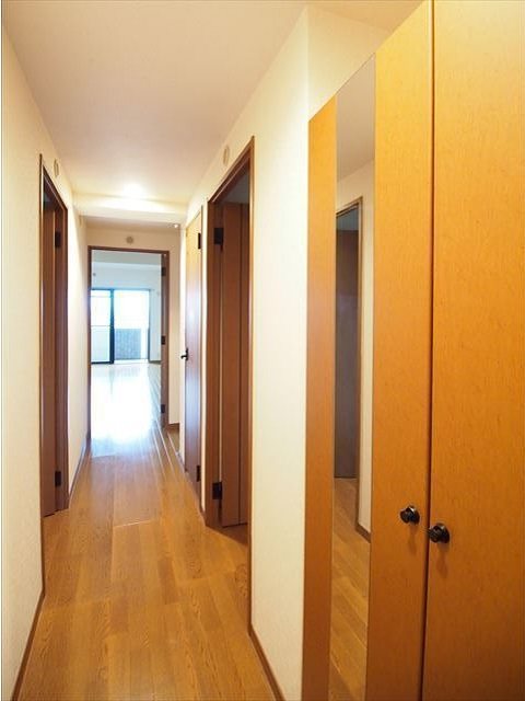 トニーコート 玄関