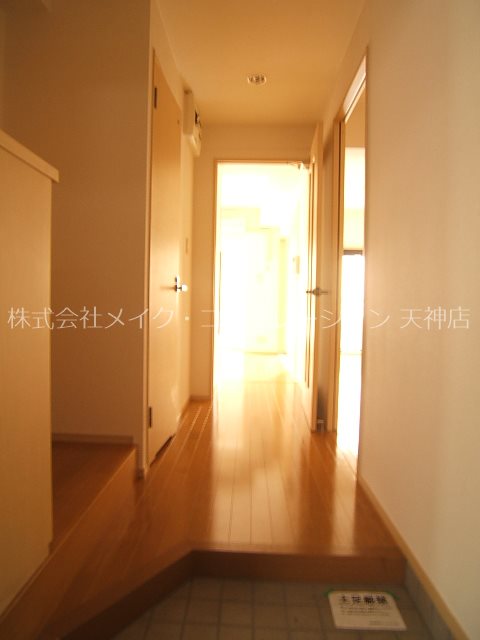 フェイスカミーユ  玄関