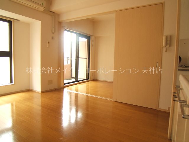 フェイスカミーユ  リビング