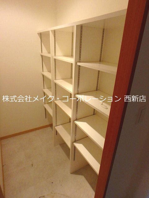 ※同建物内別部屋参考写真 トニーコート弐番館 玄関