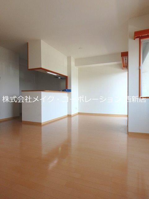 ※同建物内別部屋参考写真 トニーコート弐番館 リビング