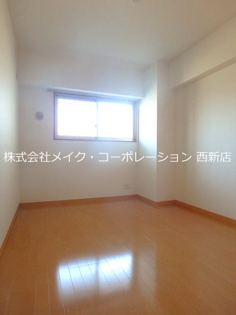 ※同建物内別部屋参考写真 トニーコート弐番館 ベッドルーム