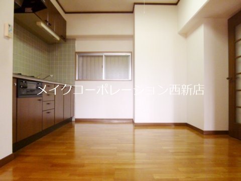 サンライト原 リビング