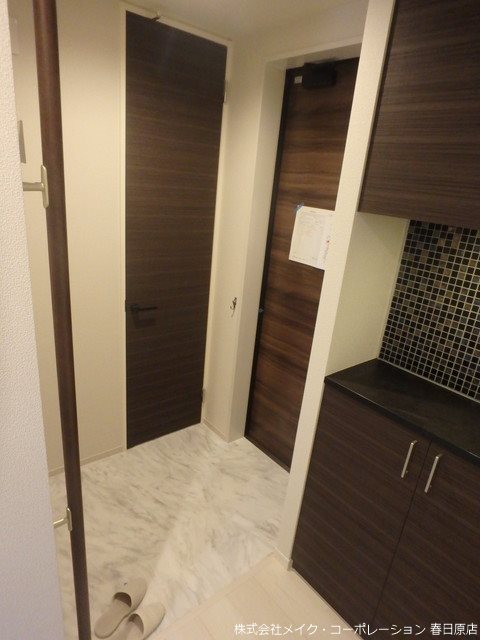 ALFLAT春日 玄関