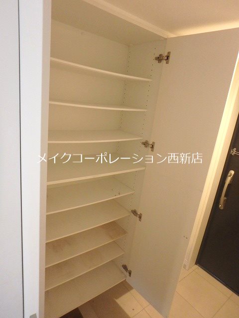 玄関 RJRプレシア高取 その他8