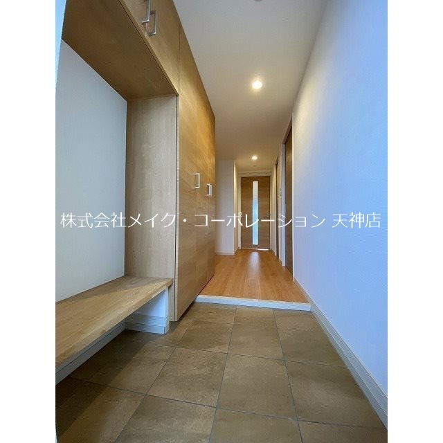 玄関 ル パルテール城南 玄関