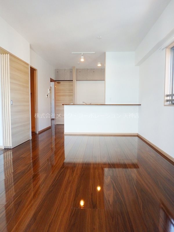 Trail大濠 リビング